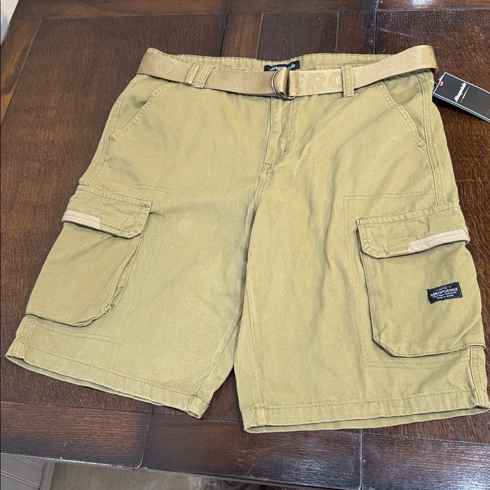 Mens Aeropostale Cargo Shorts Size 36 with Belt Khaki Beige Pockets Cotton NEW